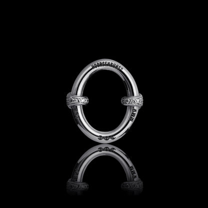 SMALL OVAAL EARRINGS WITH DIAMOND HITS