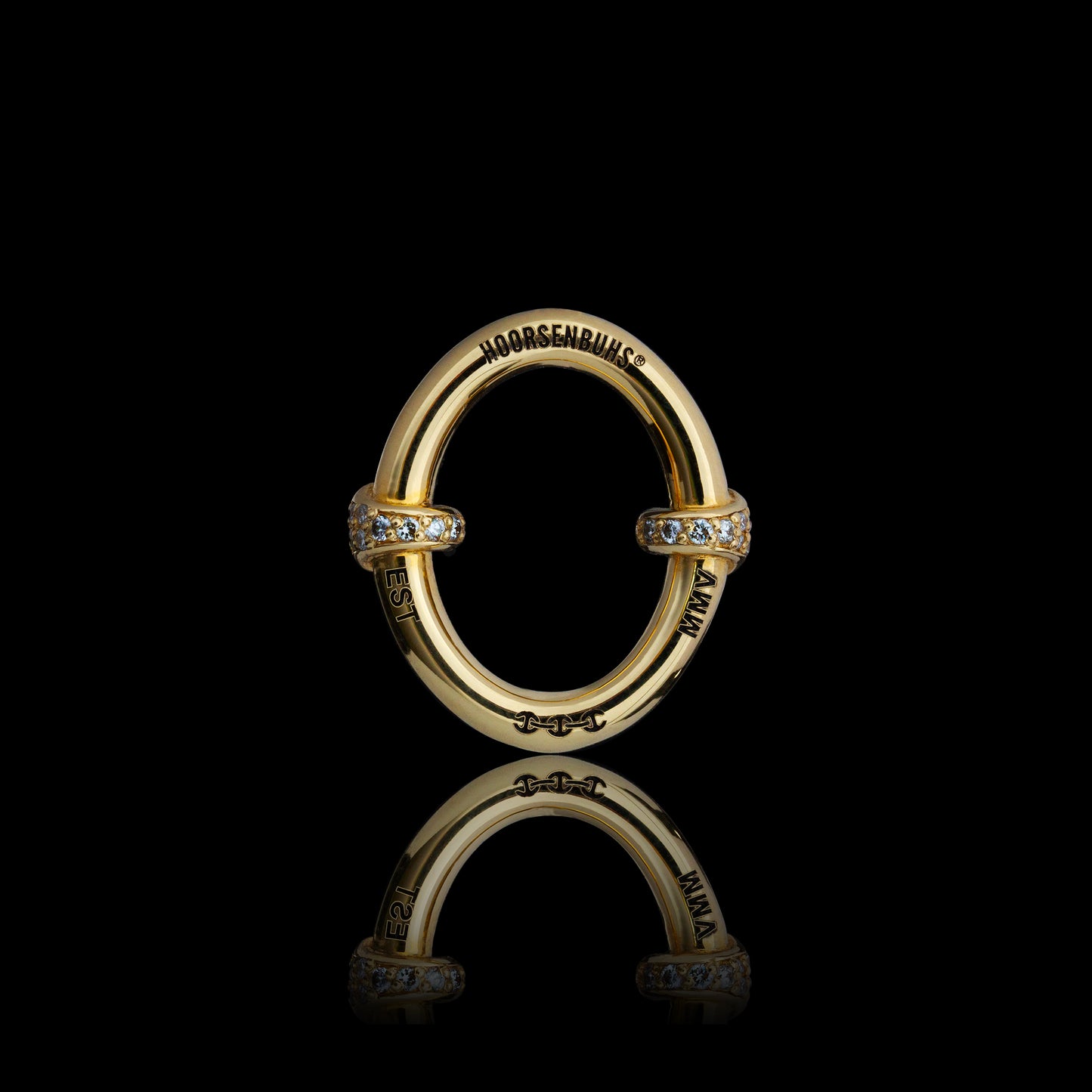 SMALL OVAAL EARRINGS WITH DIAMOND HITS