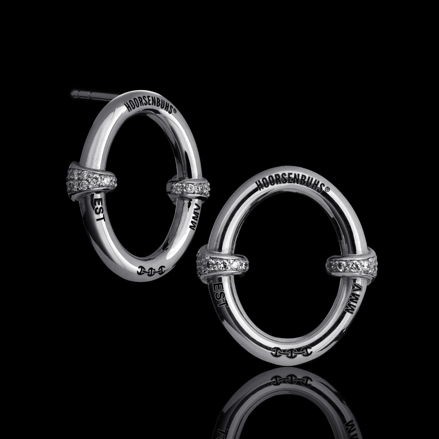 LARGE OVAAL EARRINGS WITH DIAMOND HITS