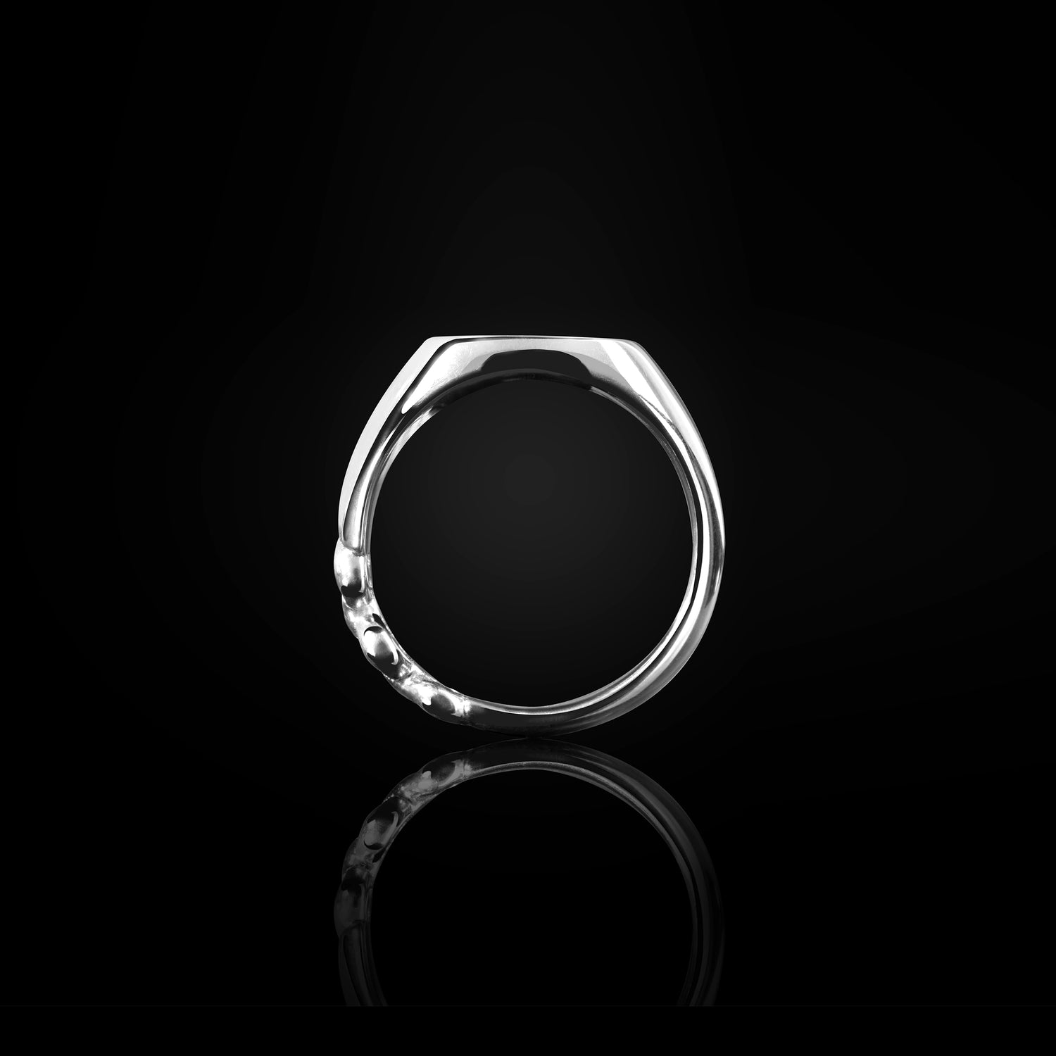 RECTANGLE SIGNET RING
