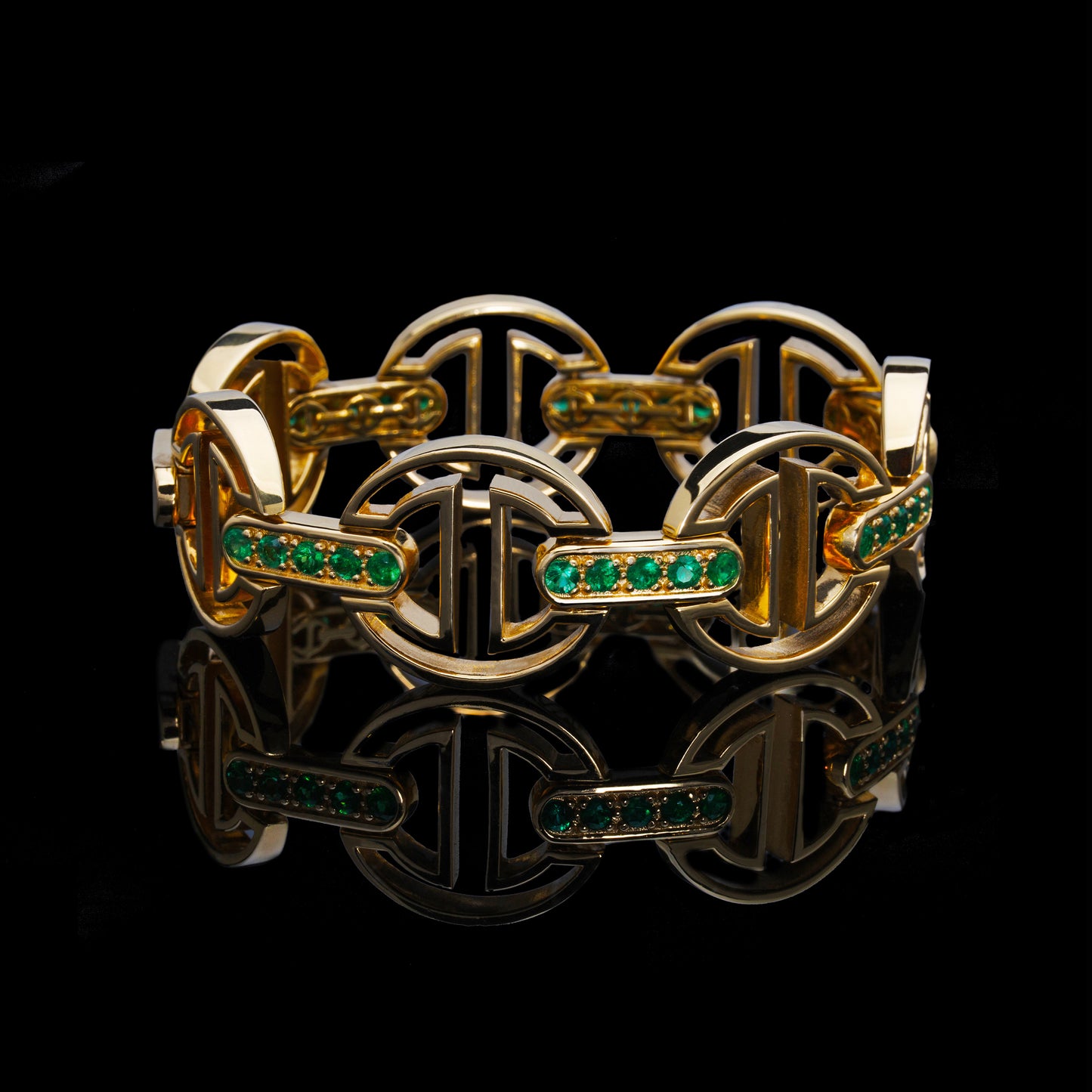 MMV MEDIUM LINK BRACELET WITH EMERALD BRIDGES