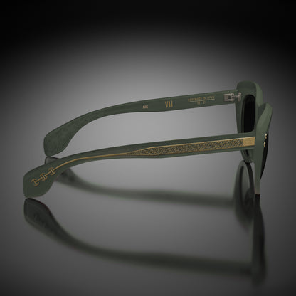 MODEL VII | MATTE ARMY GREEN