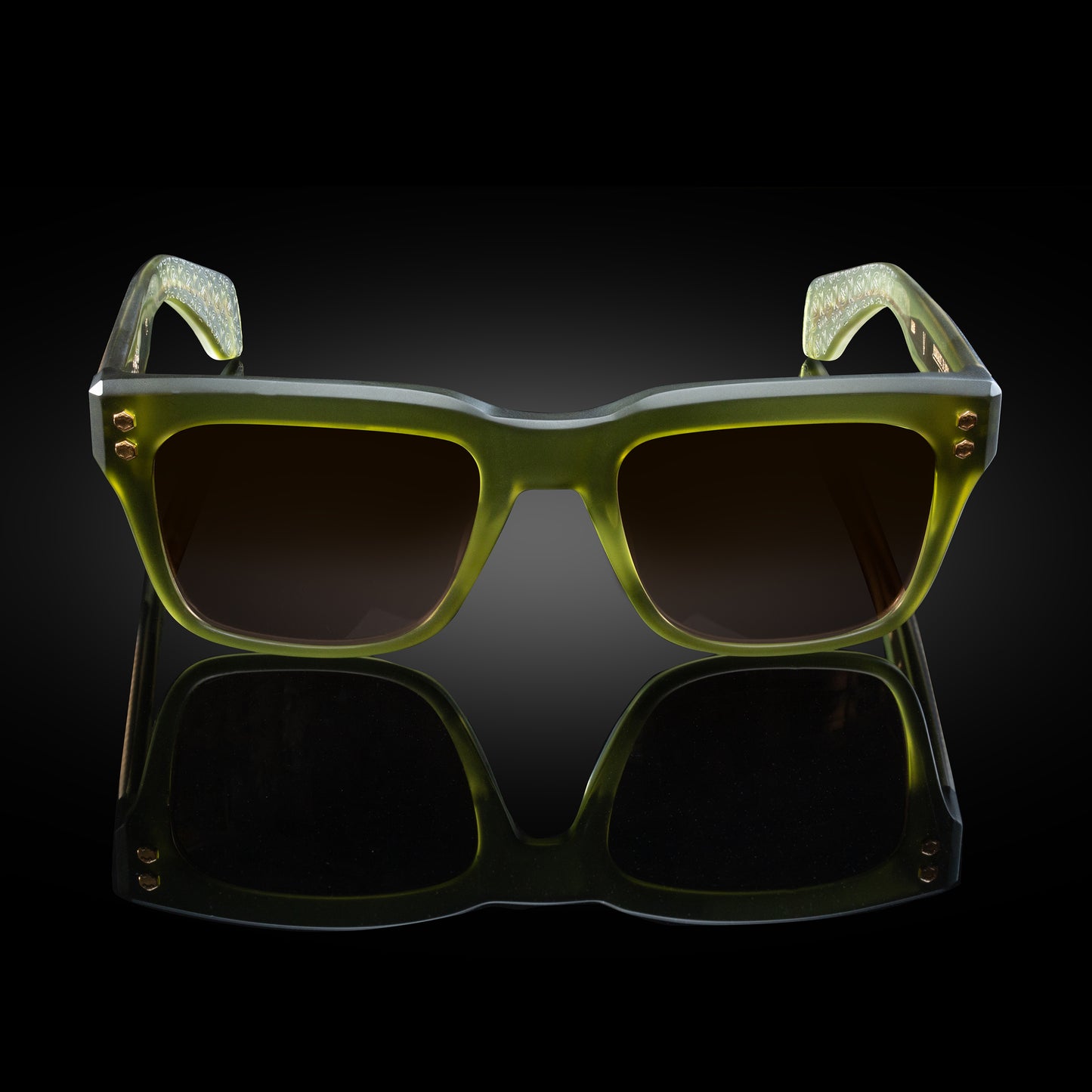 MODEL V | MATTE ARMY GREEN