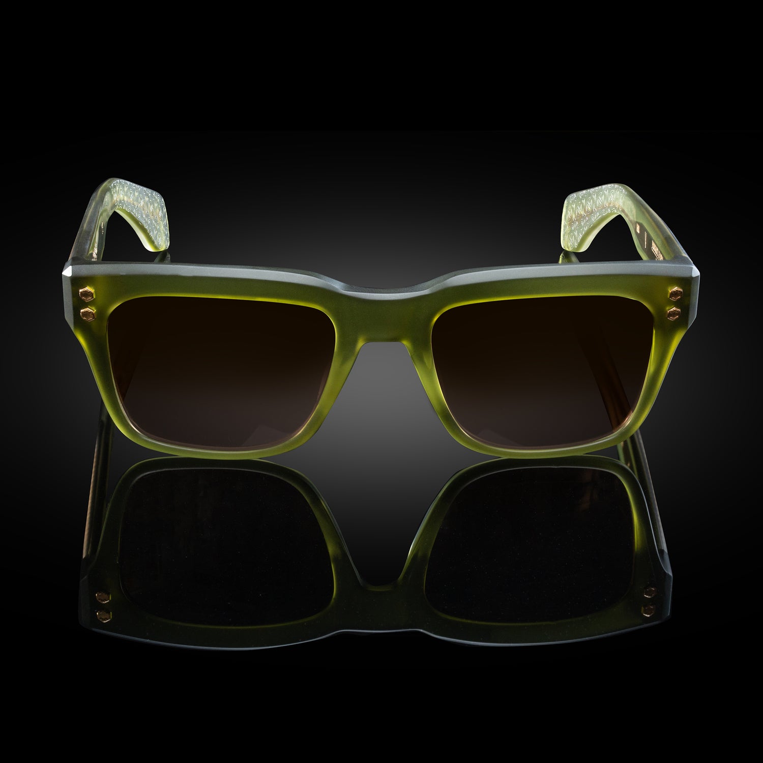 MODEL V | MATTE ARMY GREEN