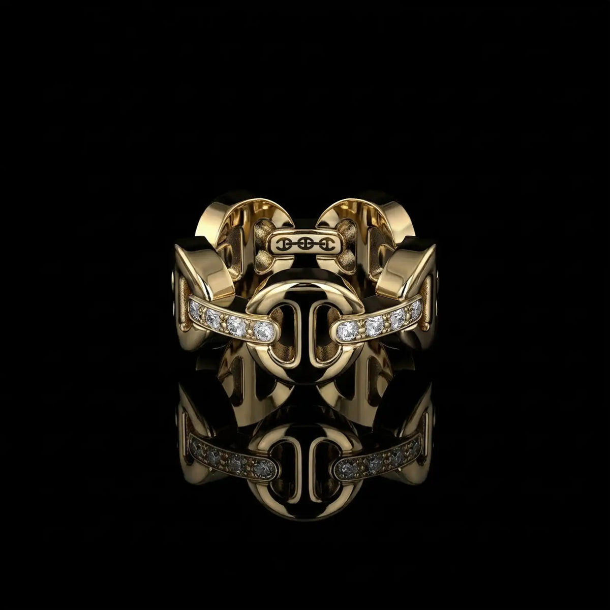 Classic Tri-Link ring with diamonds
