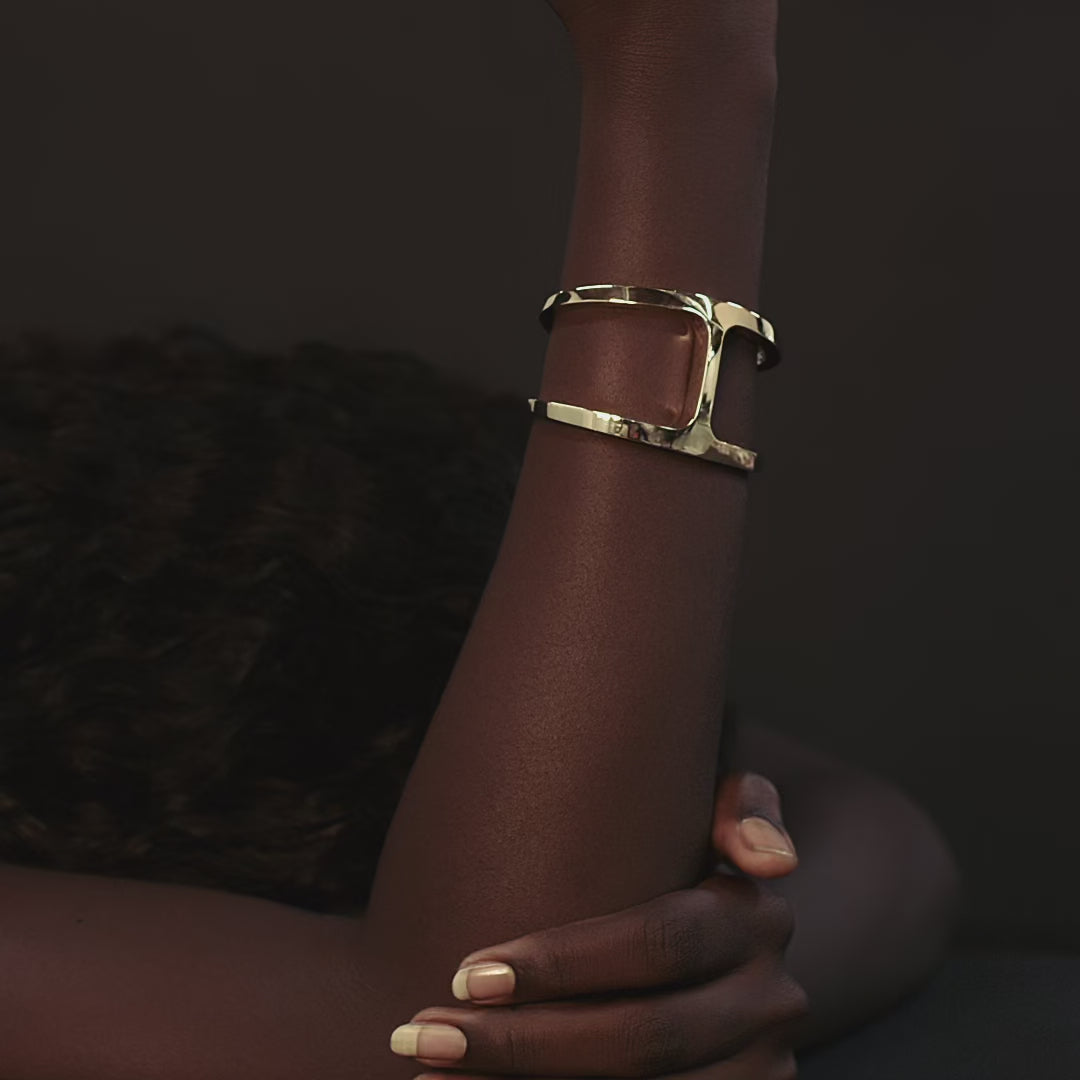 Phantom Cuff
